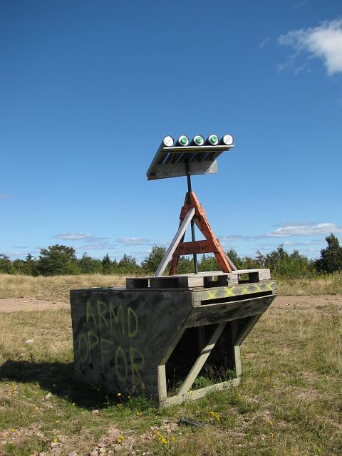 IMG_1671s.jpg - De drôle de chose dans ce champ !!!! Photo: (C) André Choquette